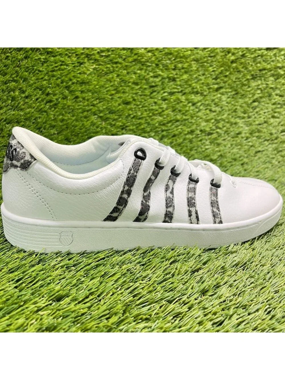 K-Swiss Court Pro II Leopard Womens Size 9.5 White Black Athletic Shoes Sneakers